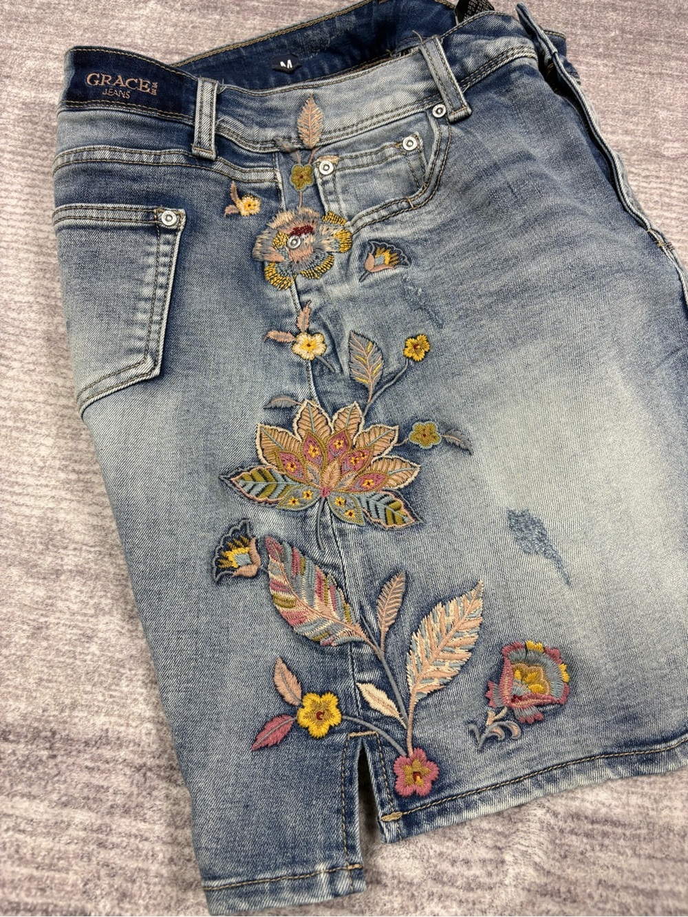 Grace in LA Women’s M Floral Stitch Stretch Denim Skirt Western Festival Natural - Picture 8 of 11